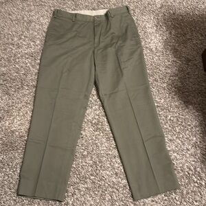 Men’s Bill’s Khakis SZ 38